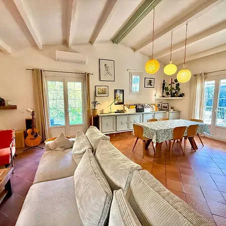 Villa Familiale Avec Piscine